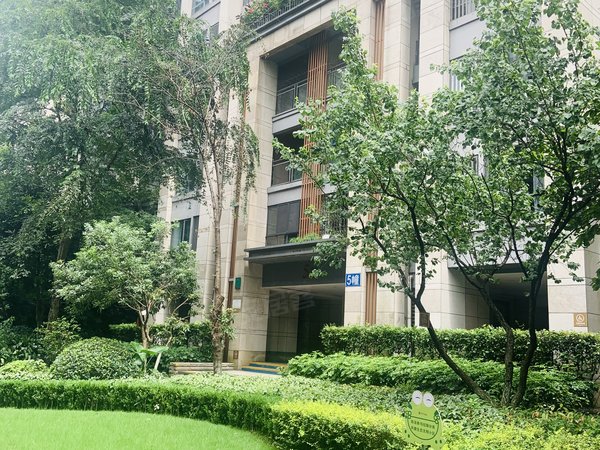 重庆江北南桥寺保利香雪保利香雪南桥寺中医院大龙山冉家坝 可短租月