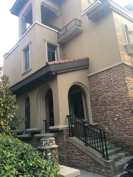 碧桂园白鹭湾别墅