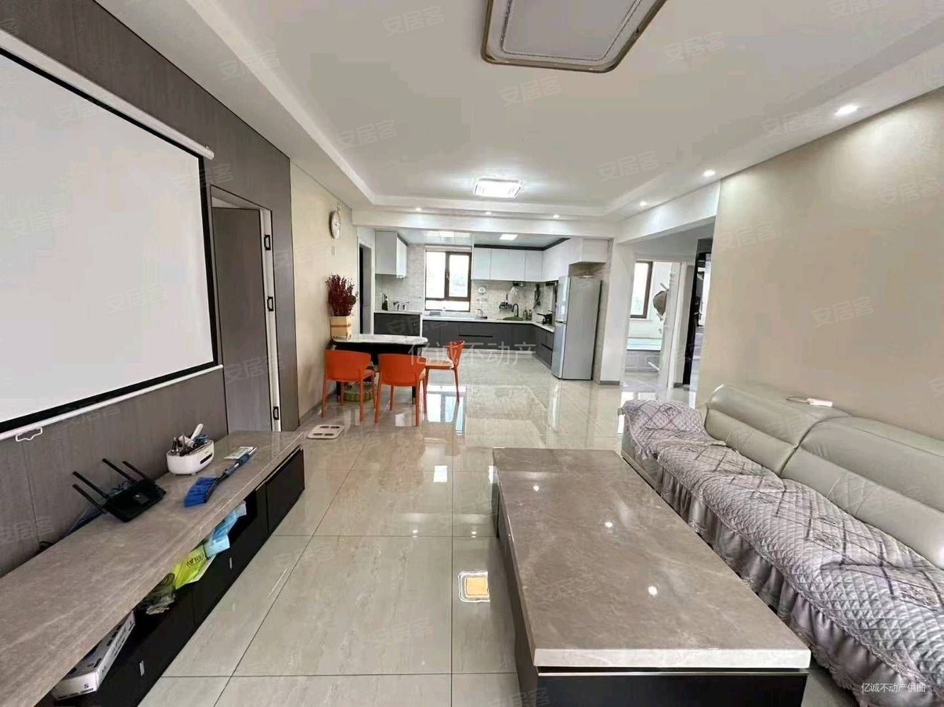 格林尚品3室2厅1卫104㎡南北57.9万