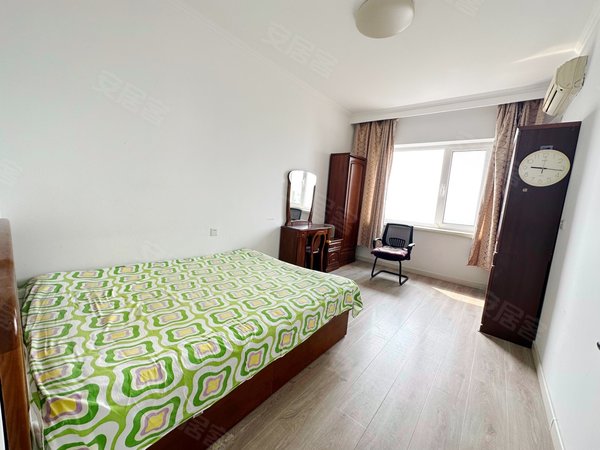 沈阳和平三好街绣水花园首租 绣水花园 精装两室 一线河景 南京十 辽