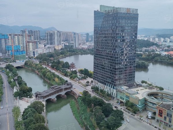 昆明安宁安宁市区凤城春色东湖人民广场旁安一中对面90平两房带家具