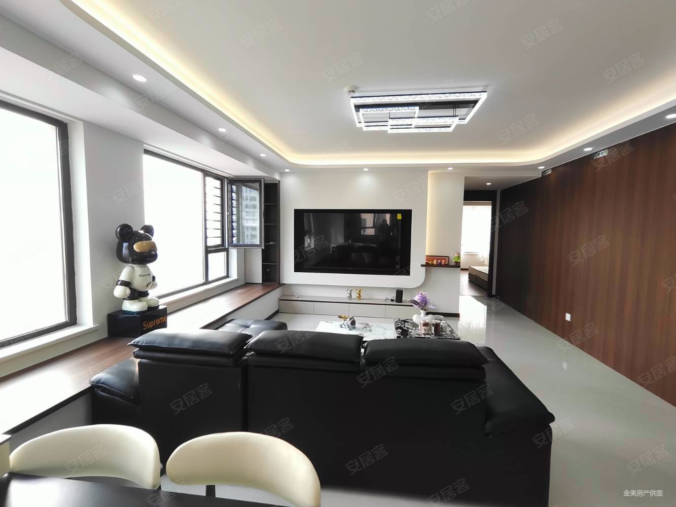 万科壹都会3室2厅2卫124㎡南北128万