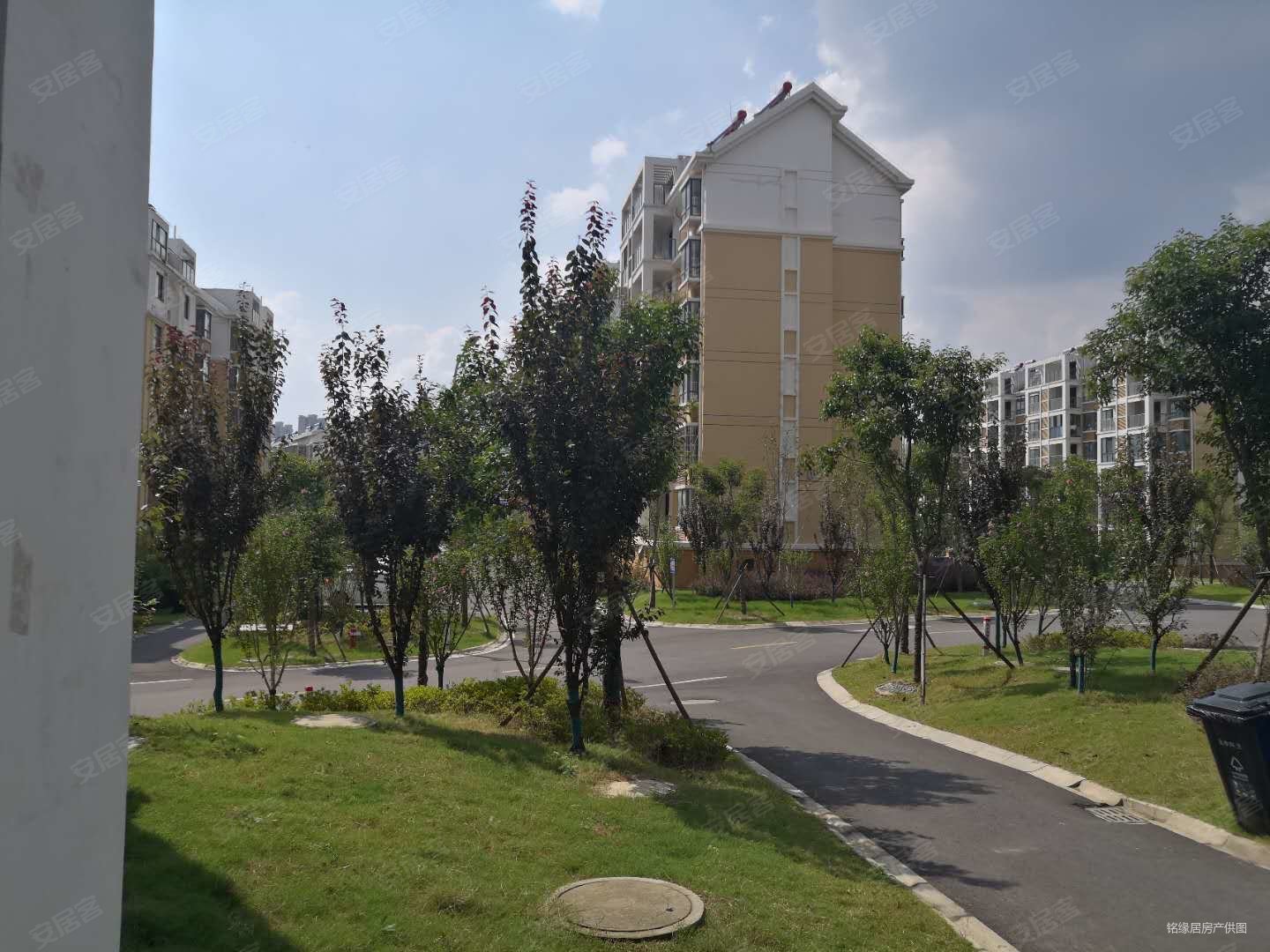 送车位 满2 随时看房,宝华花园二手房,32万,2室1厅,1卫,58平米-南京