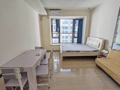 三亚吉阳荔枝沟恒大御府，一房，年租，拎包入住，精装修，随时可以看房！出租房源真实图片