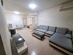 深圳宝安西乡颐合花园 3室2厅1卫出租房源真实图片