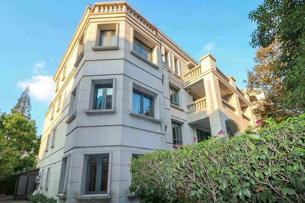 上海二手房 兰庭 > 王博解读兰庭小区设施