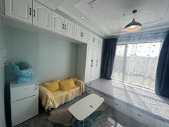西宁城中香格里拉路房屋介绍房源户型方正，空间感好，通透性好，居住舒适。房子进深出租房源真实图片