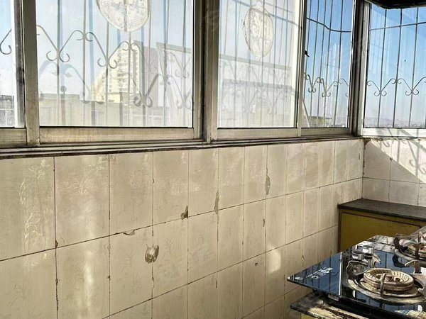 大同平城火车站新华街小区火车站附近 新华后街 实拍图 家具齐全 押一付一 随时看房出租房源真实图片
