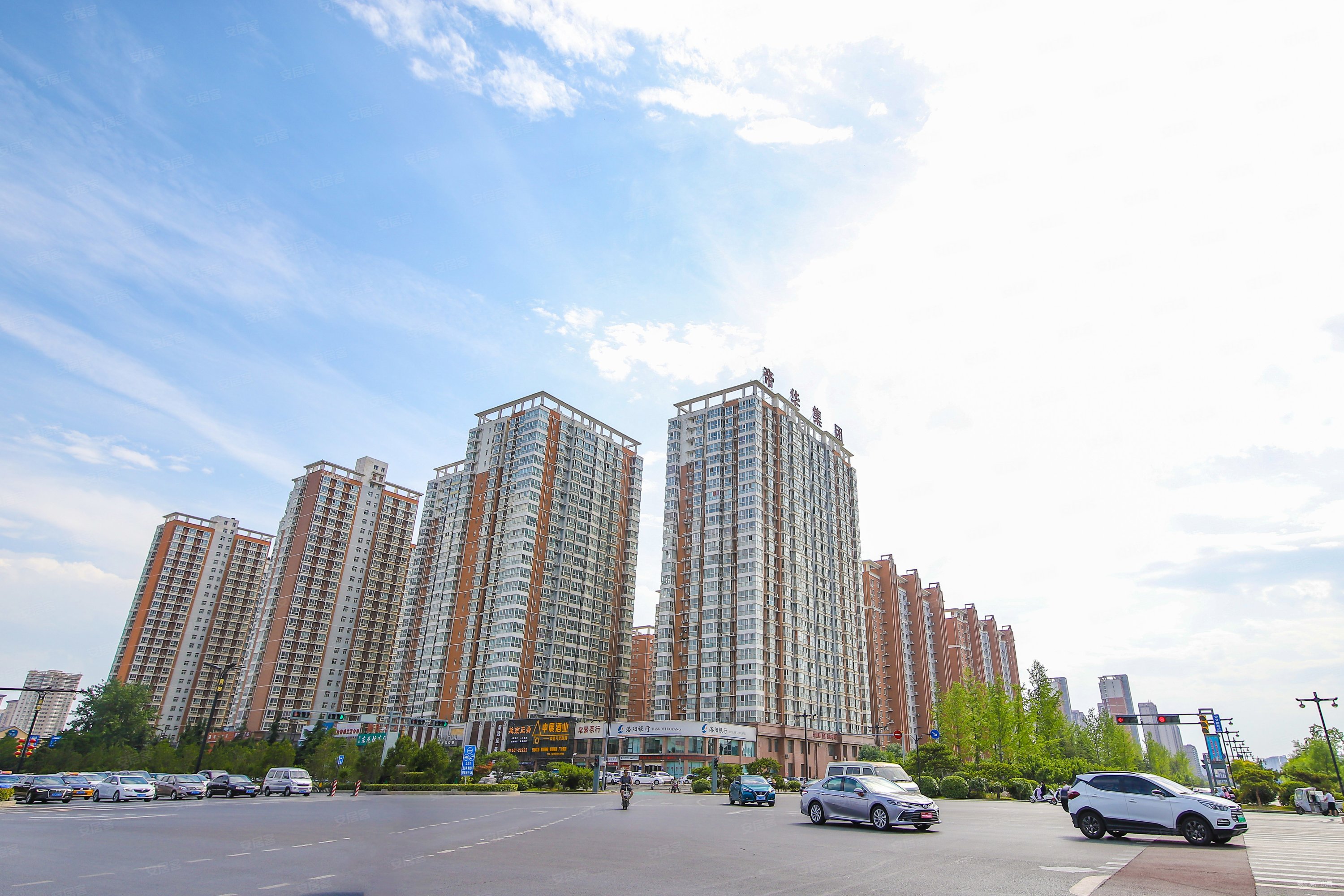 洛阳房产网>洛阳二手房>洛龙二手房>关林商贸城二手房>帝都国际城>