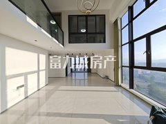 莆田城厢龙桥边套三面光高层！可谈免物业停车！市政府恒大京都壹品160平！出租房源真实图片