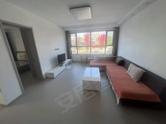 梅河口城区市中心方华茗苑 出门就是医院 学校 公交站 精装三室 急租出租房源真实图片