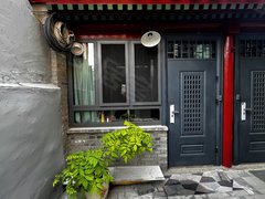 北京东城东四十条东四一居复式两套有后窗采光好门前宽敞出租房源真实图片