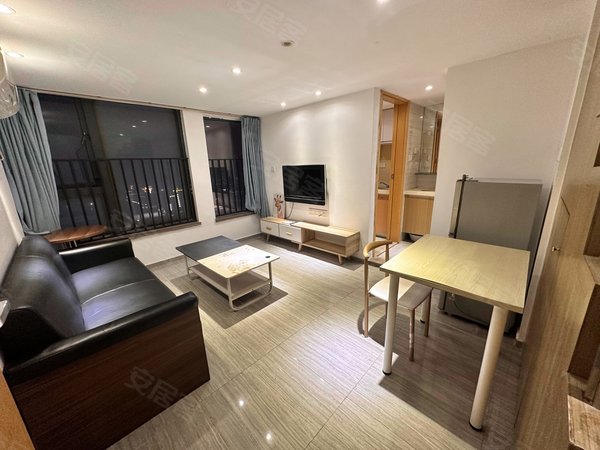 【多图】万益广场(一三期),金沙洲租房,万益广场 复式2房 家私齐全