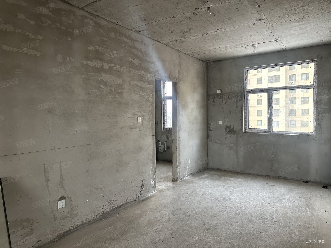 维多利时代城3室2厅2卫146㎡南北79.5万