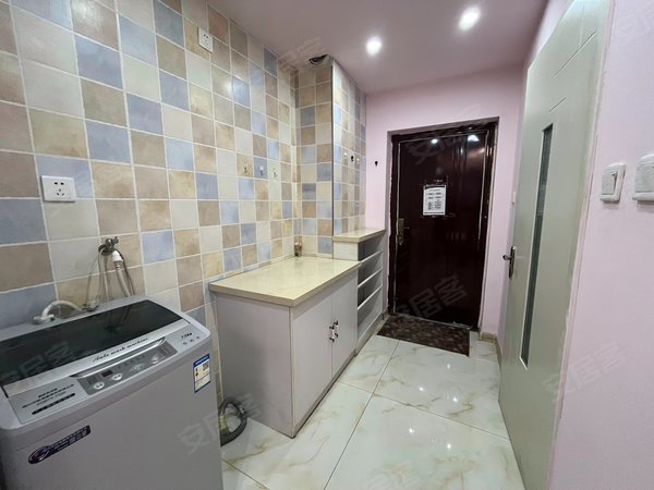 沈阳沈北新区道义皇家首座皇家首座精装修包宽带情侣必看房楼下就是