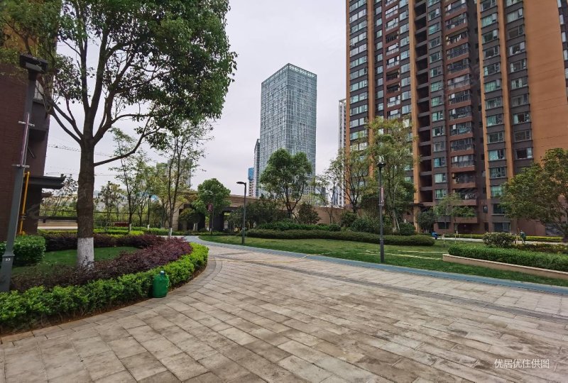 海伦堡中央广场沐馨苑