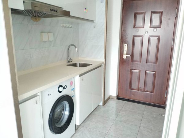 济南槐荫经十西路新城领寓新城领寓公寓,精装修家具家电齐全,民水民电