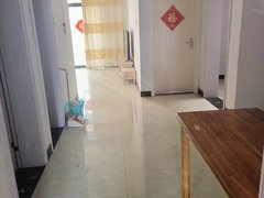 霍邱城关金城时代广场卧阳锦绣城,小区门口就是小吃街,超市等。出租房源真实图片