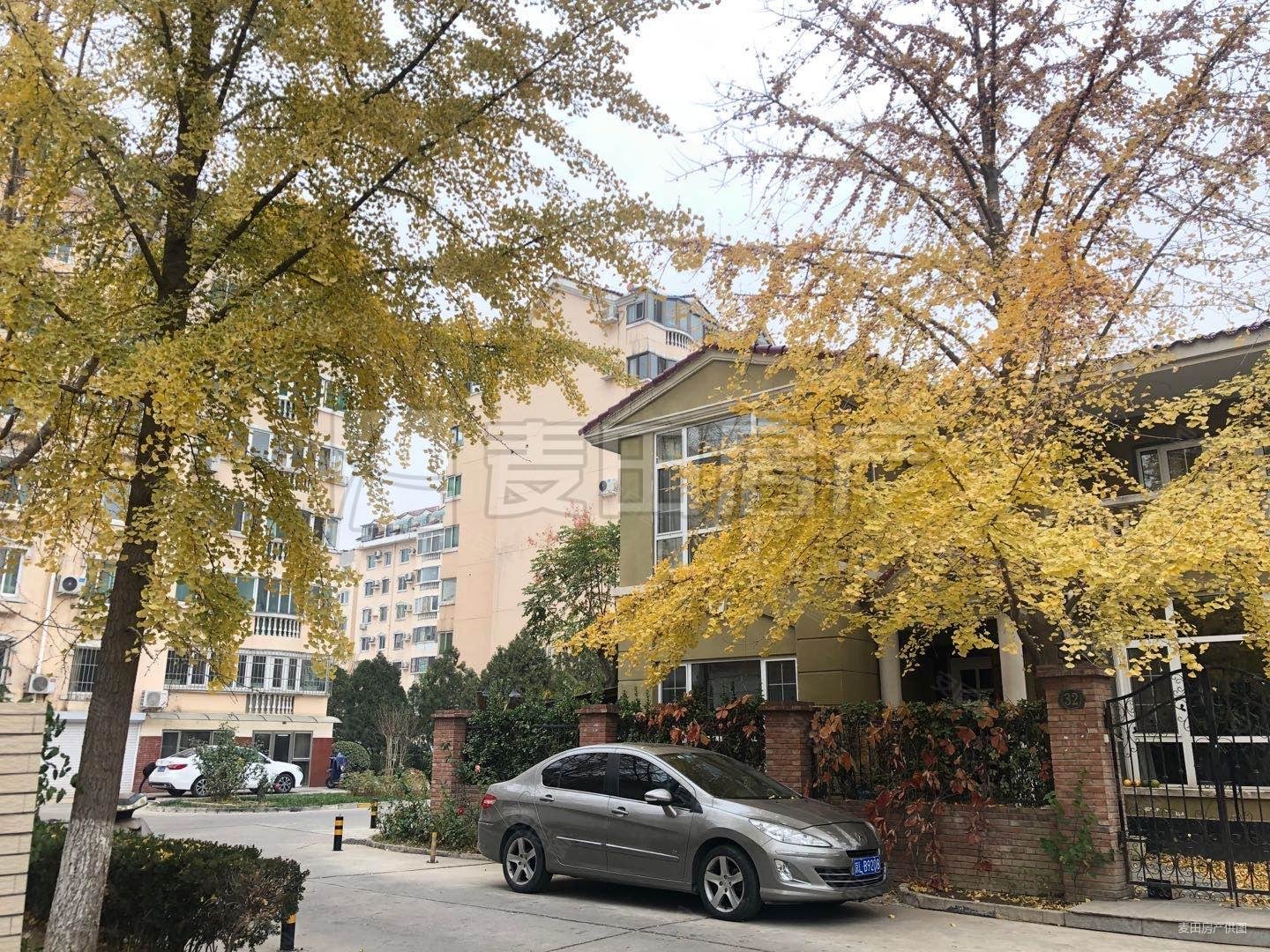 听涛雅苑102平南北两居中层满5年临地铁