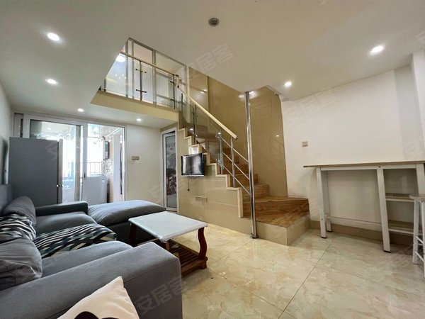 东莞万江万江中心尚峰温莎堡(商住楼)万江中心 精装复式温馨舒适 拎包