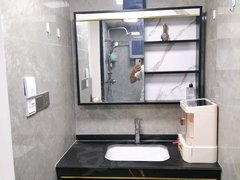 贵阳观山湖八匹马富力新天地 2室1厅1卫出租房源真实图片