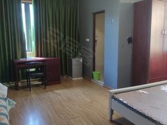 泸州江阳大山坪自己的房子，进大山坪警察学院。市政府。押一付一。可以短租。出租房源真实图片