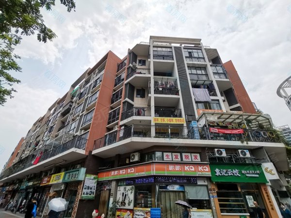 深圳布吉慢城慢城(一二三期)慢城大社区 两房 靠近学校 家私电器全齐