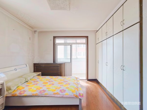 火车站平凉路康瑞家园可改三室西南朝向随时看房