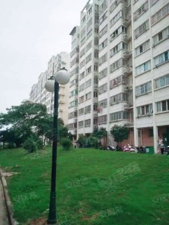 天然轩小区 3室2厅1卫