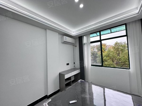 金华婺城湖海塘永盛新阳光金职院南门,新农贸旁 全村小区 押一付一 免费停车拎包入住出租房源真实图片