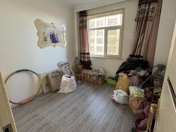 大连普兰店鼎盛如意人家钰莲园如意人家步梯三楼婚装装修,家电全新!拎包入住出租房源真实图片