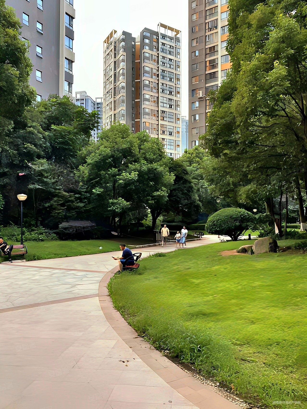 瑞盛云栖谷3室2厅2卫135.81㎡南北106万