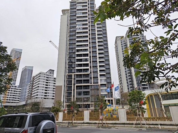 珠海横琴湾仔都会四季保税区精装修3房 全新没住过万科都会四季出租