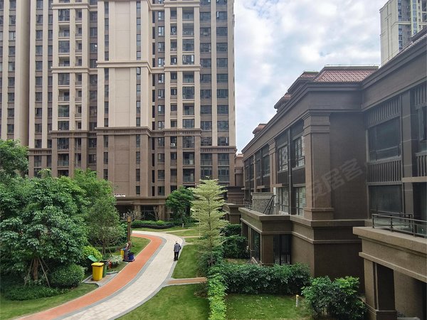 泉州晋江桥南片区当代万国城(一二期)当代万国城(一二期) 3室2厅2卫