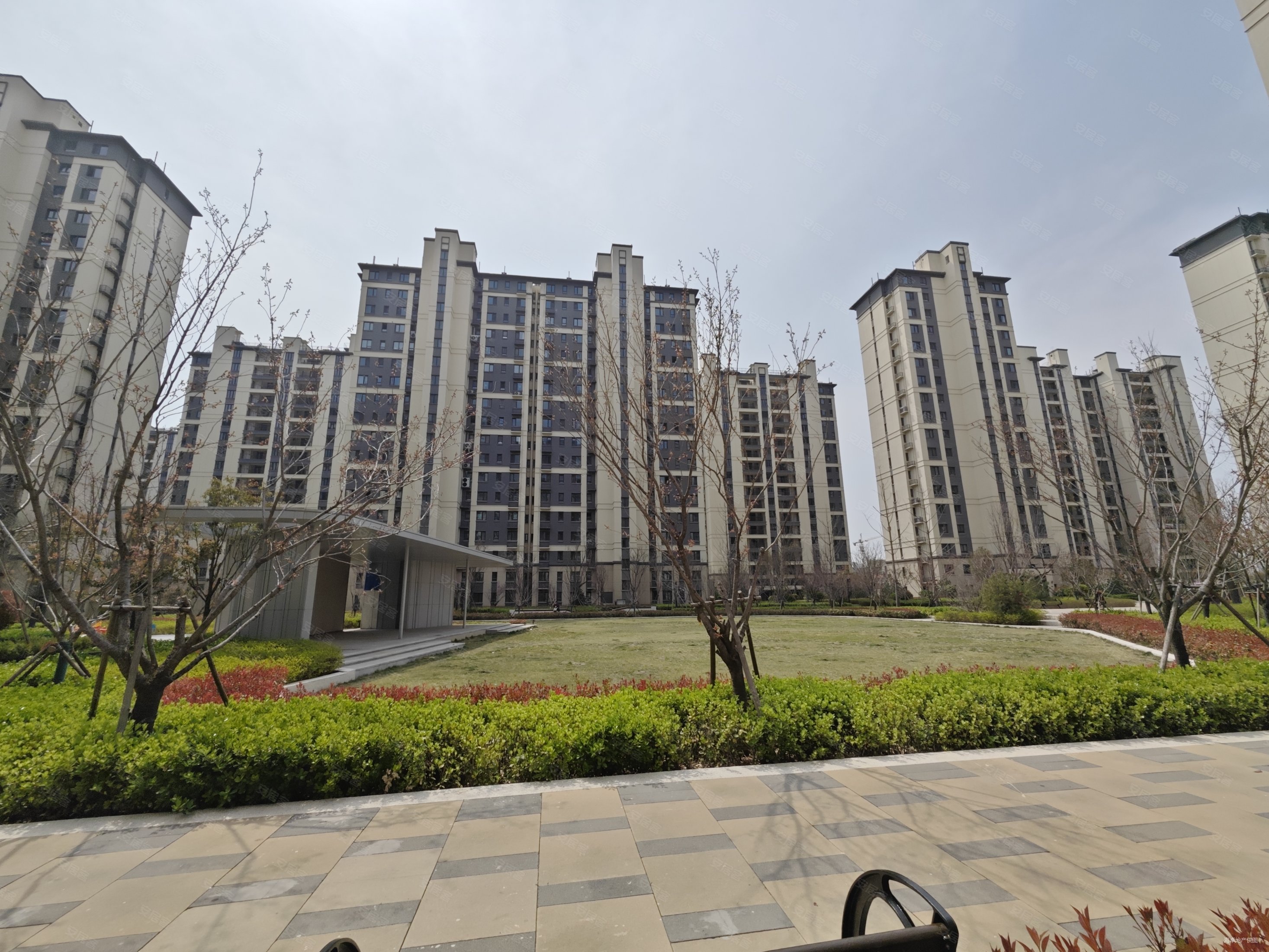 青岛房产网>青岛二手房>城阳二手房>上马二手房>越秀星汇城>2933_2200