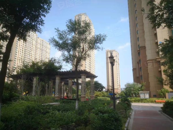 科技街普吉新区 套二厅 拎包入住 随时看房 靠门口,市北租房-青岛58