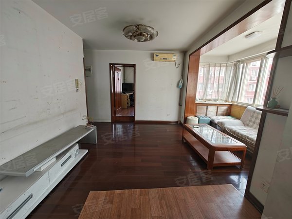 青岛市北水清沟紫荆苑近超银!