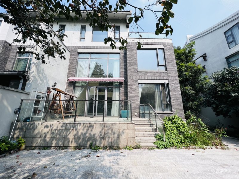 北京房产网>北京二手房>顺义二手房>中央别墅区二手房>优山美地(c区)>