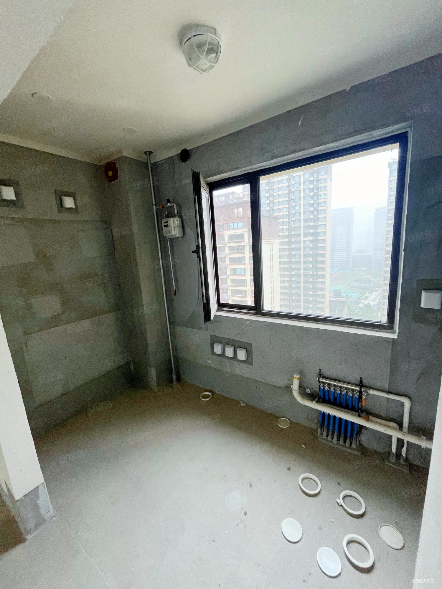 鲁商金茂悦府 临地铁 电梯房 正规商品房 南北通透 交通便利