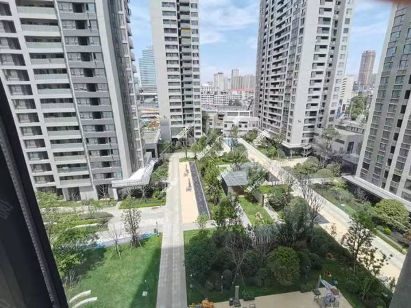 新上华润悦府 一室2100元月随时看房拎包入住,官渡租房-昆明58安居客