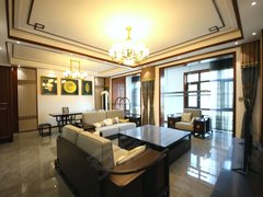 晋中榆次万达广场大学城小洋房出租，豪装全部实木家具！不能养宠物出租房源真实图片