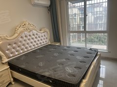 建湖建湖开发区万彩国际购物中心美都公寓精装出租,1300月包物业可短租,设施齐全出租房源真实图片