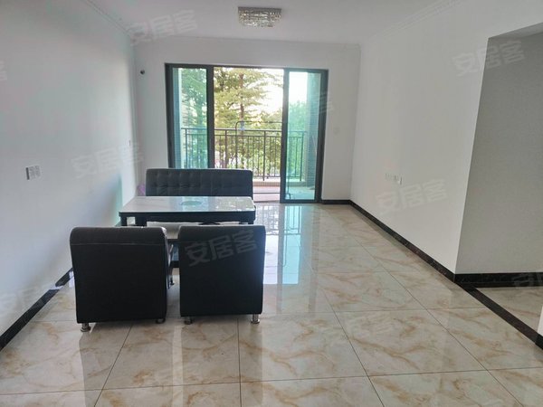 中山黄圃黄圃中心广场雅德花园全新装修3房出租1500包物业出租房源