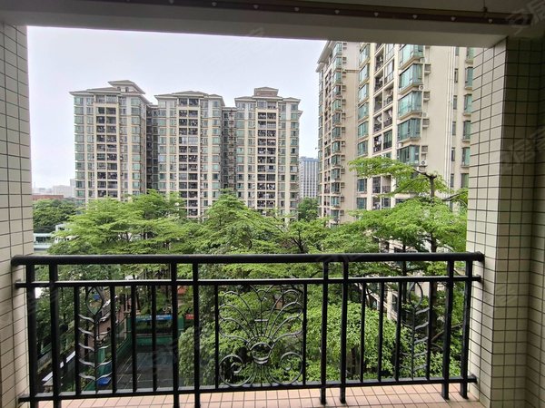 【多图】金碧雅苑,黄边租房,金碧雅苑 精装三房配套齐全 随时可以看房