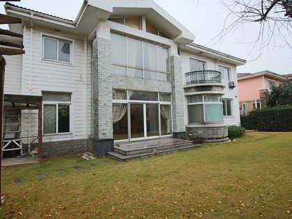 不足,虹山半岛怎么样,虹山半岛周边房产中介经纪人评价-上海安居客