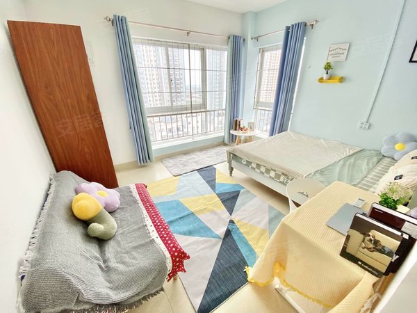 南宁青秀凤岭北凤岭佳园南宁东站单间配套 可短租精装修押一付一 凤岭