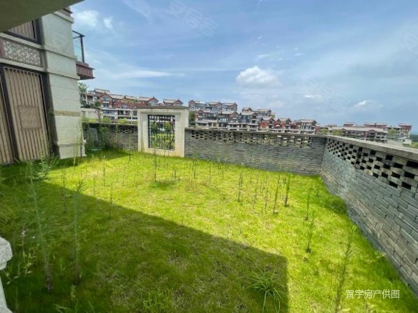 五四北24800万元别墅毛坯世茂云上鼓岭难找房子