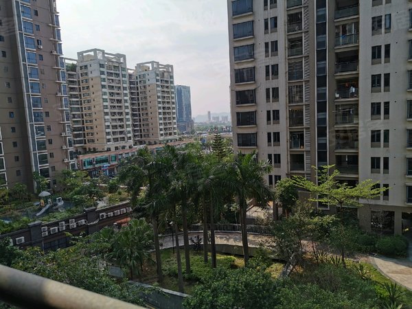 惠州惠阳淡水中心区丽江花园丽江花园 4室2厅3卫出租房源真实图片