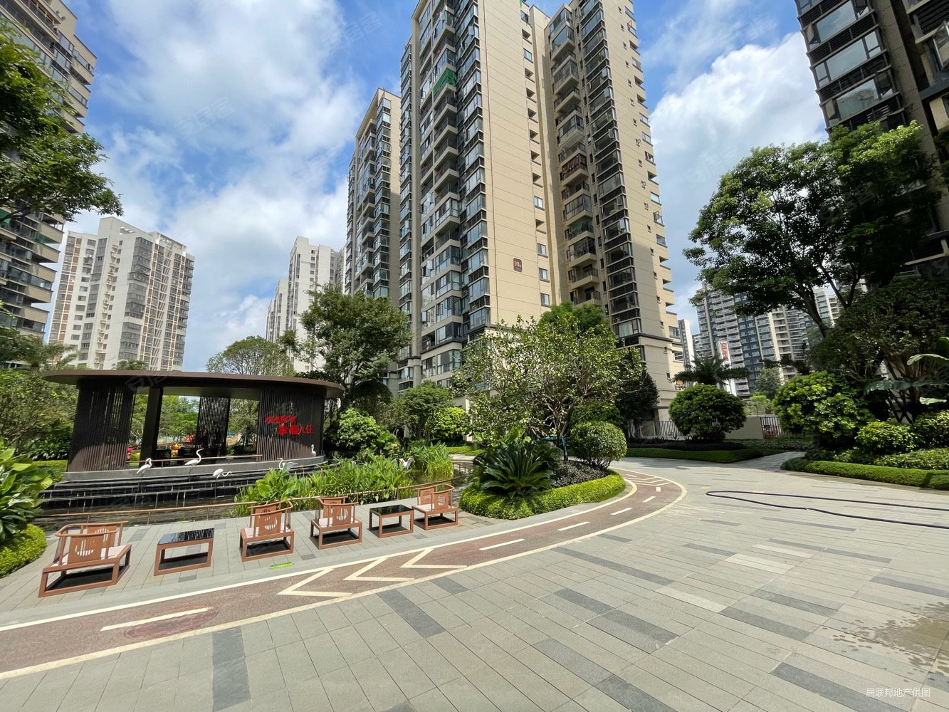 柳州房产网>柳州二手房>城中二手房>静兰二手房>彰泰江与城>