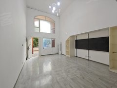 深圳龙岗横岗新上，地铁口，可注册公司，别墅，商住两用，有车位，随时可看出租房源真实图片